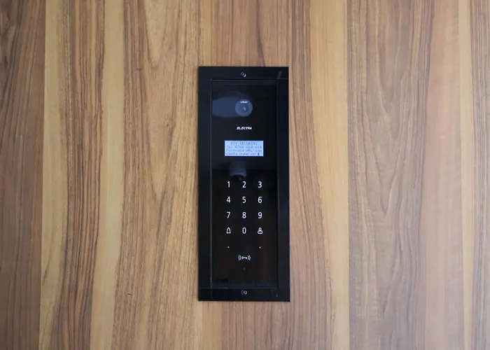 Hils Pallady 아파트 *