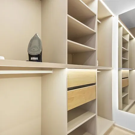 Apartman Hils Pallady *